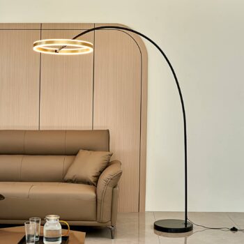 Lucande LED oblúková lampa Yekta, mosadzná farba, 183 cm, stmievateľná