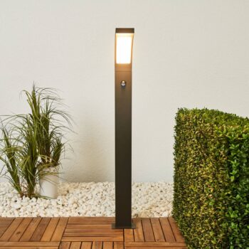 Lucande LED svetlo na chodník Juvia, 100 cm, detektor pohybu, IP54