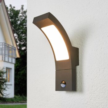 Lucande LED vonkajšie nástenné svietidlo Juvia, senzor, 27 cm, sivé, IP54