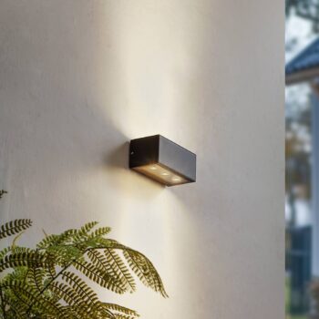 Lucande LED vonkajšie nástenné svietidlo Selim, dĺžka 15,3 cm, čierna