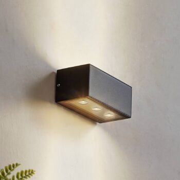 Lucande LED vonkajšie nástenné svietidlo Selim, dĺžka 15,3 cm, čierna