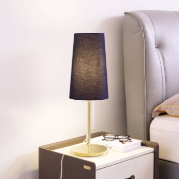 Lucande Pordis stolná lampa, mosadz-čierna