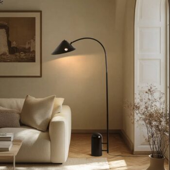 Lucande stojaca lampa Alviero, 157 cm, čierna, kov, mramor