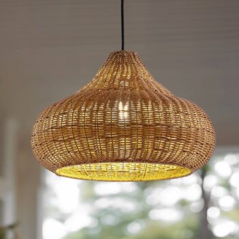 Lucande vonkajšia závesná lampa Taniola, 1-pl., béžová, ratan, IP44