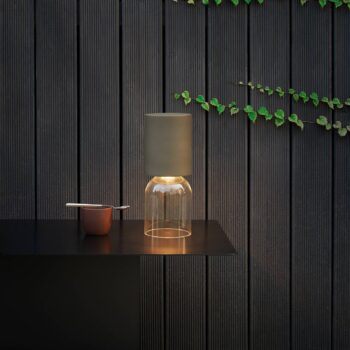 Luceplan Nui Mini stolová lampa IP54 piesok