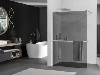 MEXEN/S - KIOTO Sprchová zástena WALK-IN s poličkou a držiakom uterákov 70 x 200, grafit 8 mm, chróm 800-070-121-01-40