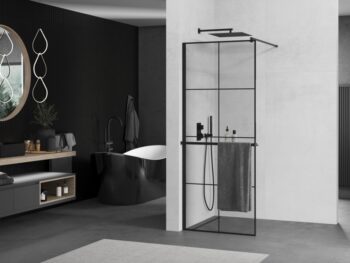 MEXEN/S - KIOTO Sprchová zástena WALK-IN s poličkou a držiakom uterákov 70 x 200, transparent/čierna 8 mm, čierna 800-070-121-70-77