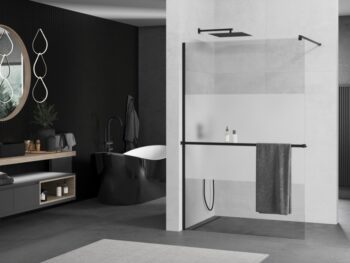 MEXEN/S - KIOTO Sprchová zástena WALK-IN s poličkou a držiakom uterákov 70 x 200, transparent/matné sklo 8 mm, čierna 800-070-121-70-35