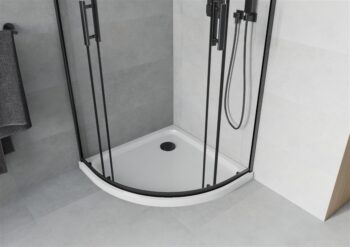 MEXEN/S - Rio štvrťkruhový sprchovací kút 90 x 90, transparent, čierny + vanička so sifónom Flat, biela 863-090-090-70-00-4110B