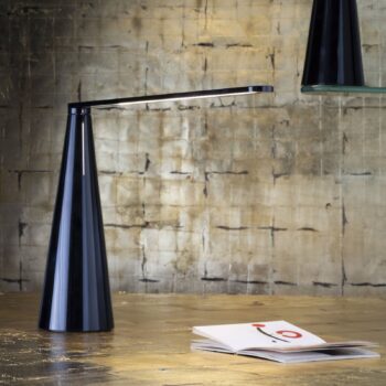 Martinelli Luce Elica stolná LED lampa, čierna