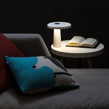 Martinelli Luce Hoop – stolná LED lampa v bielej