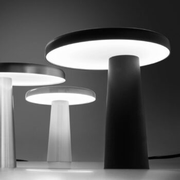 Martinelli Luce Hoop – stolová LED lampa v čiernej