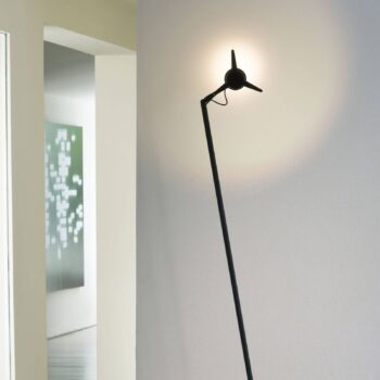 Martinelli Luce Y3 stojaca LED lampa, čierna