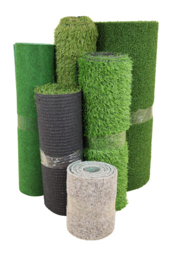Mujkoberec Original, Balíček náhodných zvyškov nových umelých tráv ♻️, balíček a - min. 1.5 m2, viacfarebná