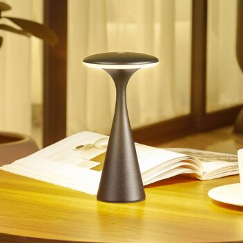 Nabíjacia stolová lampa Lindby LED Evelen, čierna, IP54, CCT