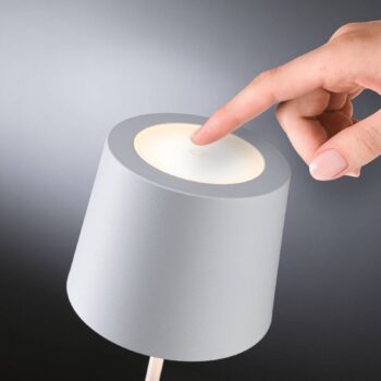 Nabíjacia stolová lampa Paulmann LED Gilo, biela, plast, IP44