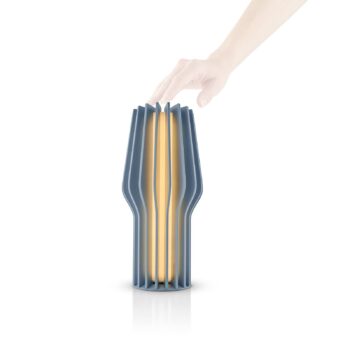 Nabíjateľná stolová lampa EVA Solo LED Radiant, modrá, guma, IP44