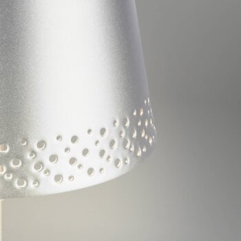 Nabíjateľná stolová lampa Kiki LED, matný chróm, IP44, 3 000 K