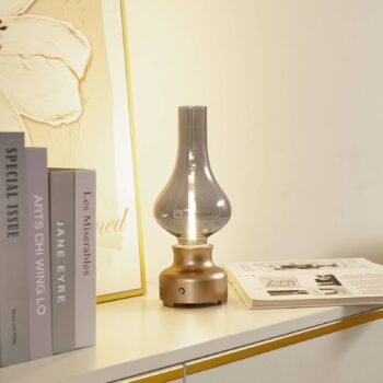 Nabíjateľná stolová lampa Lindby LED Maxentius so stmievačom zo skla