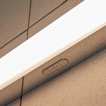Nástenné LED Jesko kúpeľňa 3 000–6 500 K 59cm