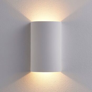 Nástenné LED svietidlo Lindby Jenke, výška 16 cm, biela farba, omietka