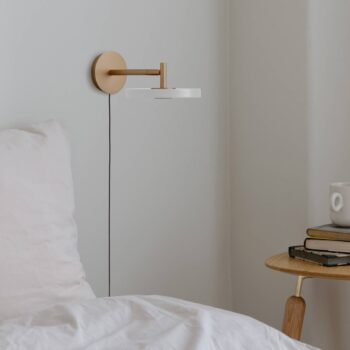 Nástenné LED svietidlo UMAGE Asteria Short, biele, 25 cm, zástrčka
