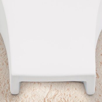 Nástenné svietidlo Antonie hranaté v bielej