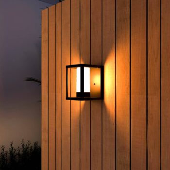 Nástenné svietidlo Calex Smart Outdoor Lantern, CCT, RGB