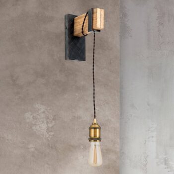 Nástenné svietidlo Cellar z dreva, 1-plameňové