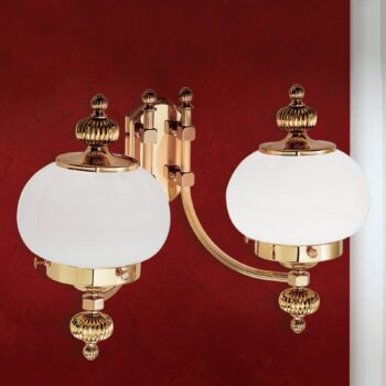 Nástenné svietidlo Delia mosadzné, 2-plameňové