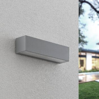 Nástenné svietidlo Lucande LED Lengo, 25 cm, strieborné, 2 svetlá, IP65