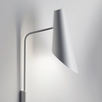 Nástenné svietidlo Vibia I.Cono 0725, 54 cm, biele
