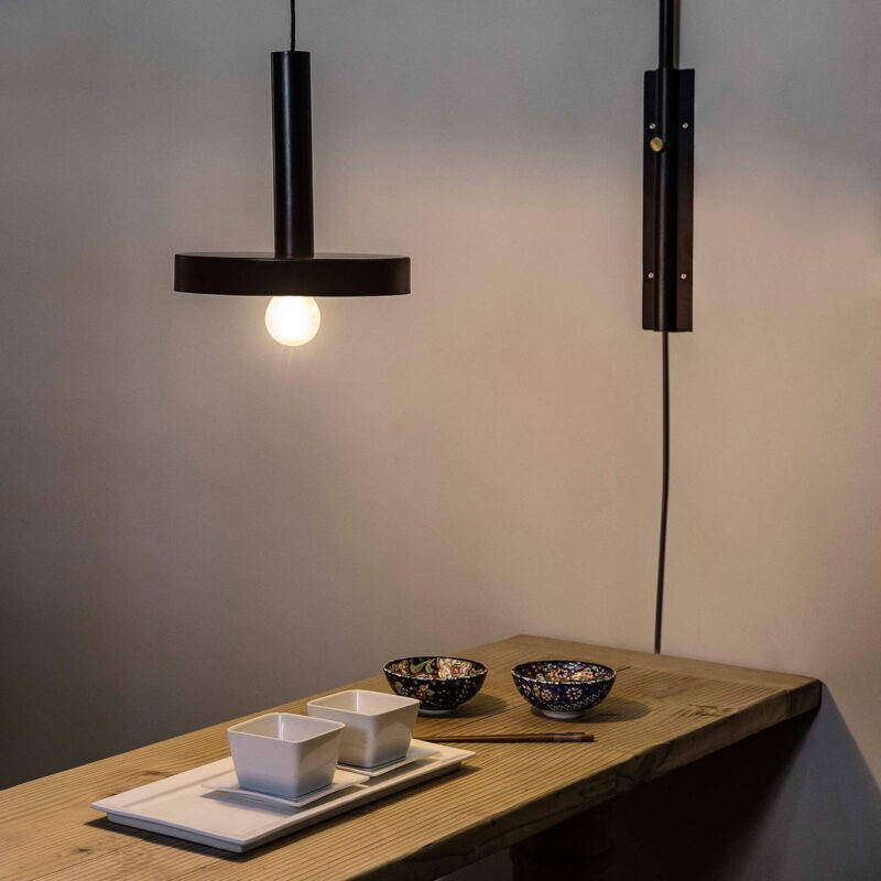 Nástenné svietidlo Whizz, čierne Nástenné svietidlo Whizz, čierne