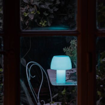 Nemo LED dobíjacia stolná lampa Lorosae, modrá, sklo, IP54, USB