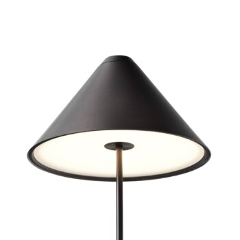 New Works Brolly stolová lampa batérie IP44 čierna