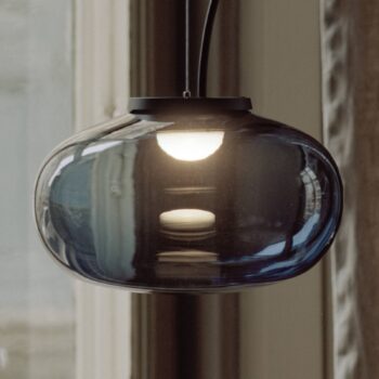 New Works Karl-Johan Malá závesná lampa, 23 cm, sivá