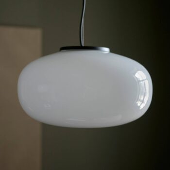 New Works Karl-Johan Veľká závesná lampa, 40 cm, biela