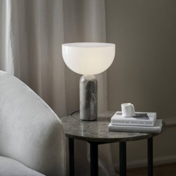 New Works Kizu Small stolová lampa, sivá