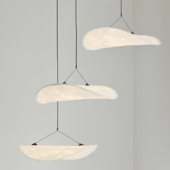 New Works LED závesné svietidlo Tense, biele, Ø 152 cm, 3 svetlá