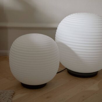 New Works Lantern Globe Veľká stolová lampa, Ø 40 cm