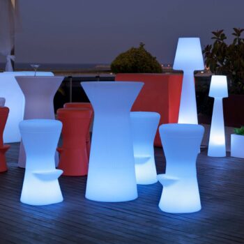Newgarden Lola stojacia LED lampa, batéria, 165 cm