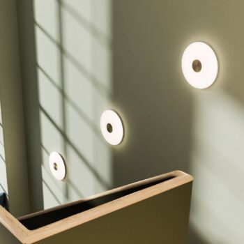 Northern LED nástenné svetlo Glint, Ø 36 cm, sklo, opálovo biele