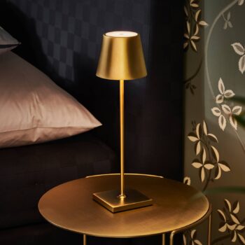 Nuindie LED dobíjacia stolná lampa, USB-C, zlatá, IP54, stmievateľná