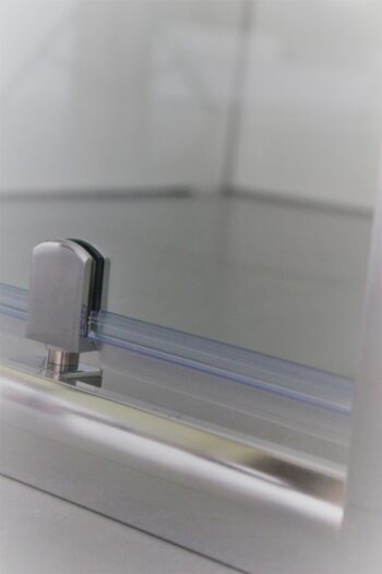 OLSEN SPA - Sprchové dvere do niky SMART - alarm - Farba rámu zásteny - Hliník chróm, Rozmer A - 80, Smer zatváranie - Univerzálny Ľavé / Pravé, Výplň - Grape bezpečnostné sklo - 6 mm OLBALA80CGBV