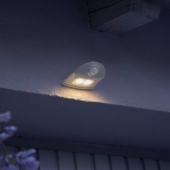 OSRAM LED vonkajšie nástenné svietidlo DOORLED DOWN, biela, senzor batéria