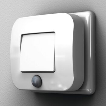 OSRAM LED zásuvkové nocne svetlo LUNETTA HALL PIR senzor biela