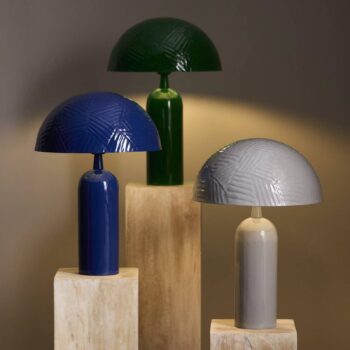 PR Home Carter stolová lampa z kovu, sivá