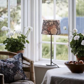 PR Home Stolová lampa BASE DAHLIA, hnedá, výška 58 cm, látka