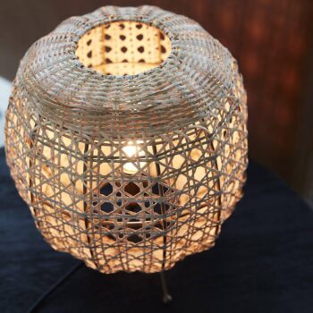 PR Home Wickham stolová lampa z ratanu