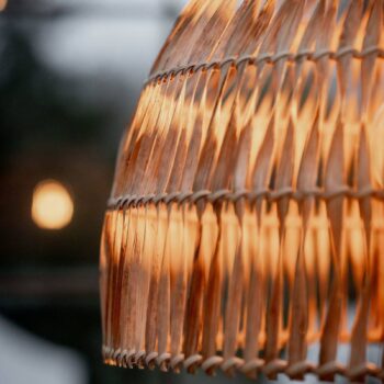 PR Home vonkajšia závesná lampa Lace z prírodného vlákna, zástrčkový kábel,